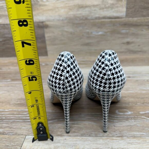 Donna Karan Houndstooth Pointed Toe Stiletto Pumps Women's Size 6.5 - Picture 3 of 8